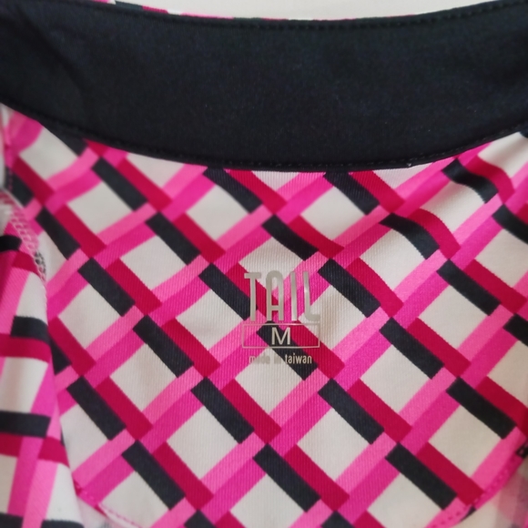 Women's size M Golf Top - Picture 3 of 3